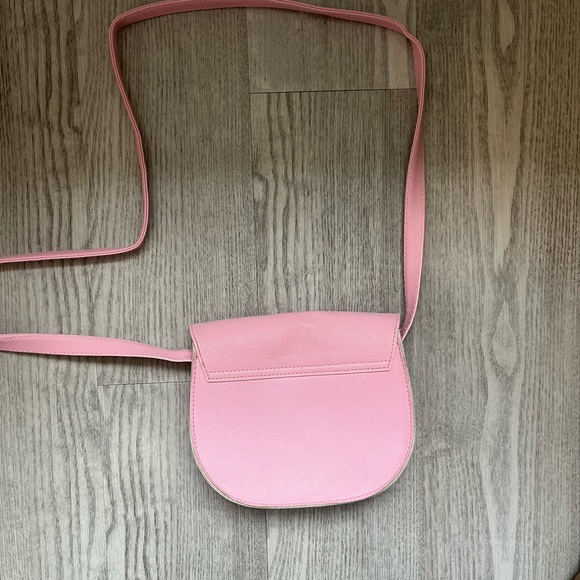 Pink Heart Crossbody Purse - Picture 4 of 6